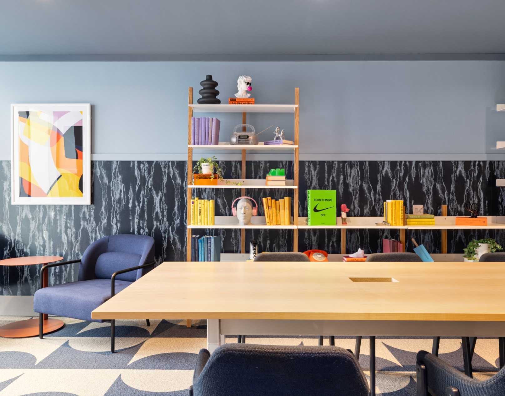 A bookshelf and desk