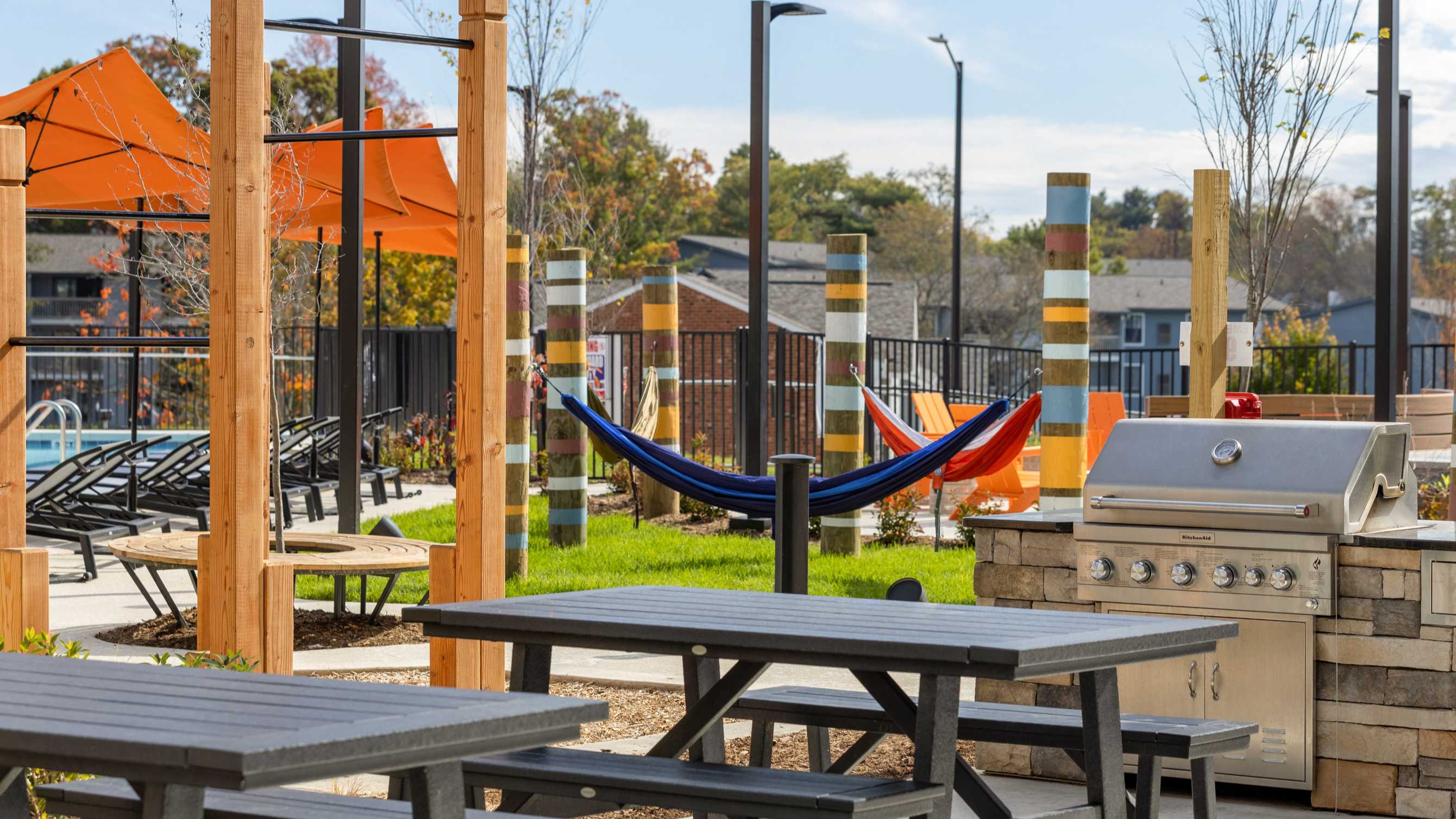 Outdoor hammock