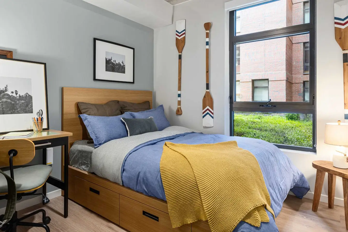 furnished apartment bedroom