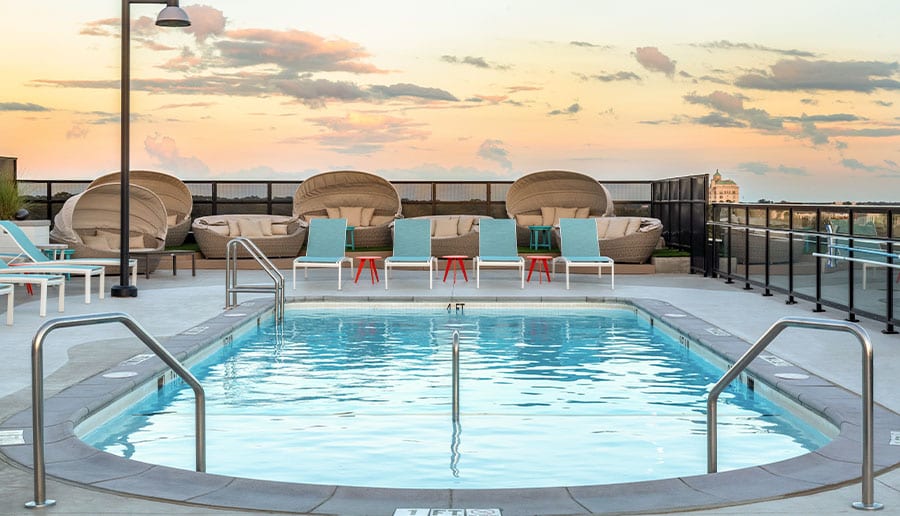 Rooftop Sundeck, Pool and Hot Tub