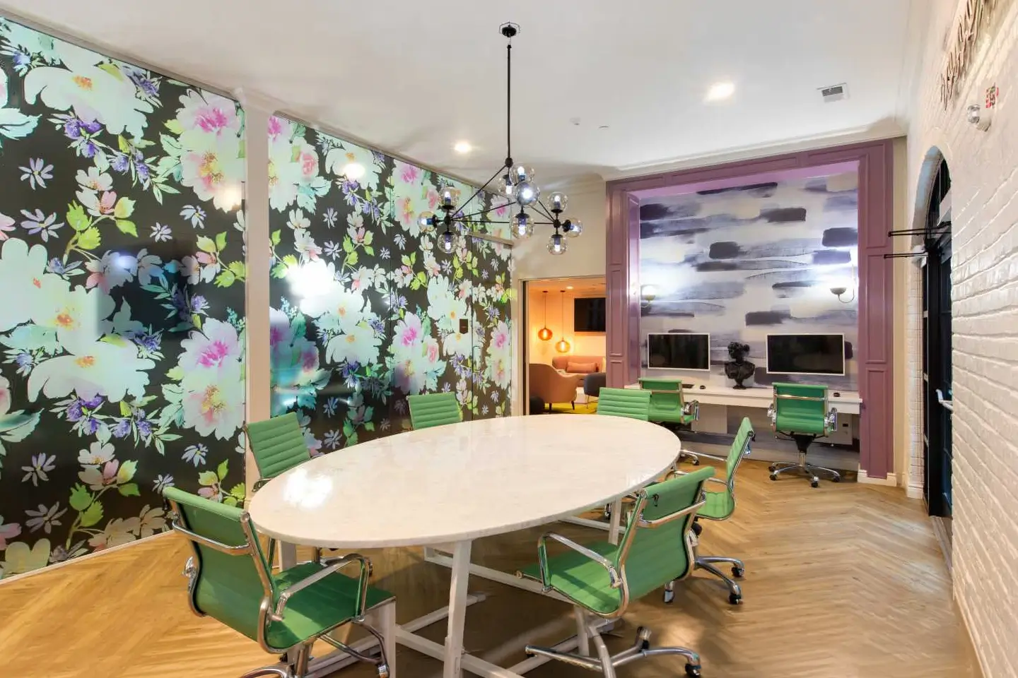 Inside the study spaces at Hub Tuscaloosa